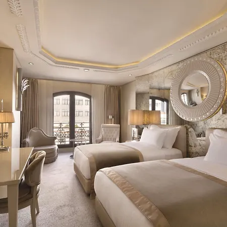 Wyndham Grand Kalamis Marina Hotel 5*