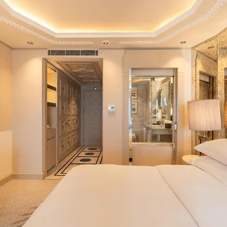 Wyndham Grand Kalamis Marina Istanbul