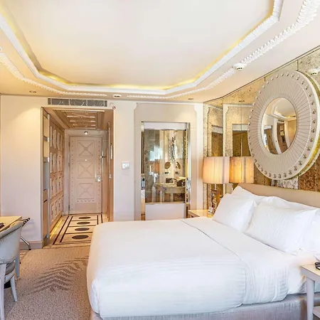 Hotel Wyndham Grand Kalamis Marina Istanbul