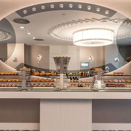 Wyndham Grand Kalamis Marina Hotel Istanbul