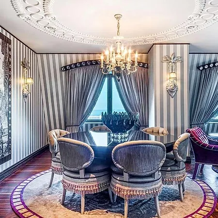 Wyndham Grand Kalamis Marina 5* Istanbul