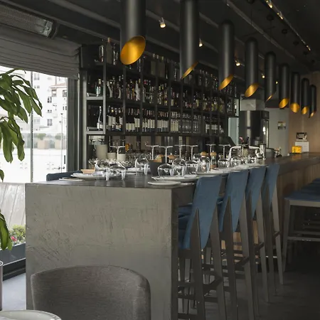 Wyndham Grand Kalamis Marina Hotel 5*